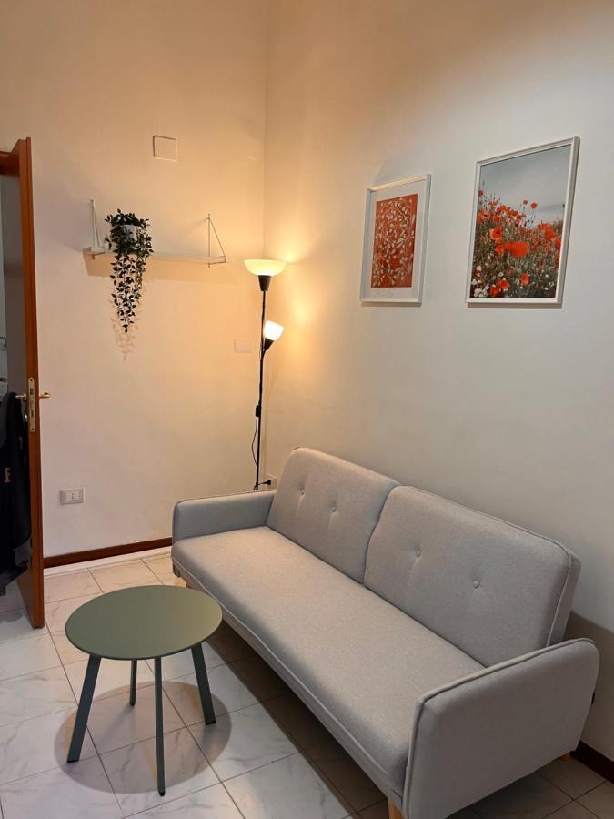 Appartement Bianca Lavica Guest-House à Catane Extérieur photo